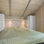 In With Sauna Sjolund