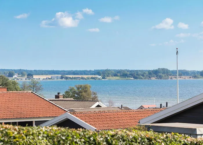 In With Sauna Sjolund