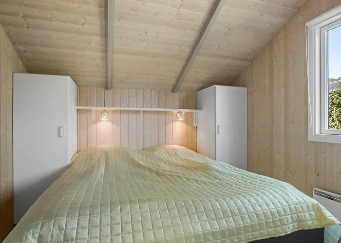 In With Sauna Sjolund